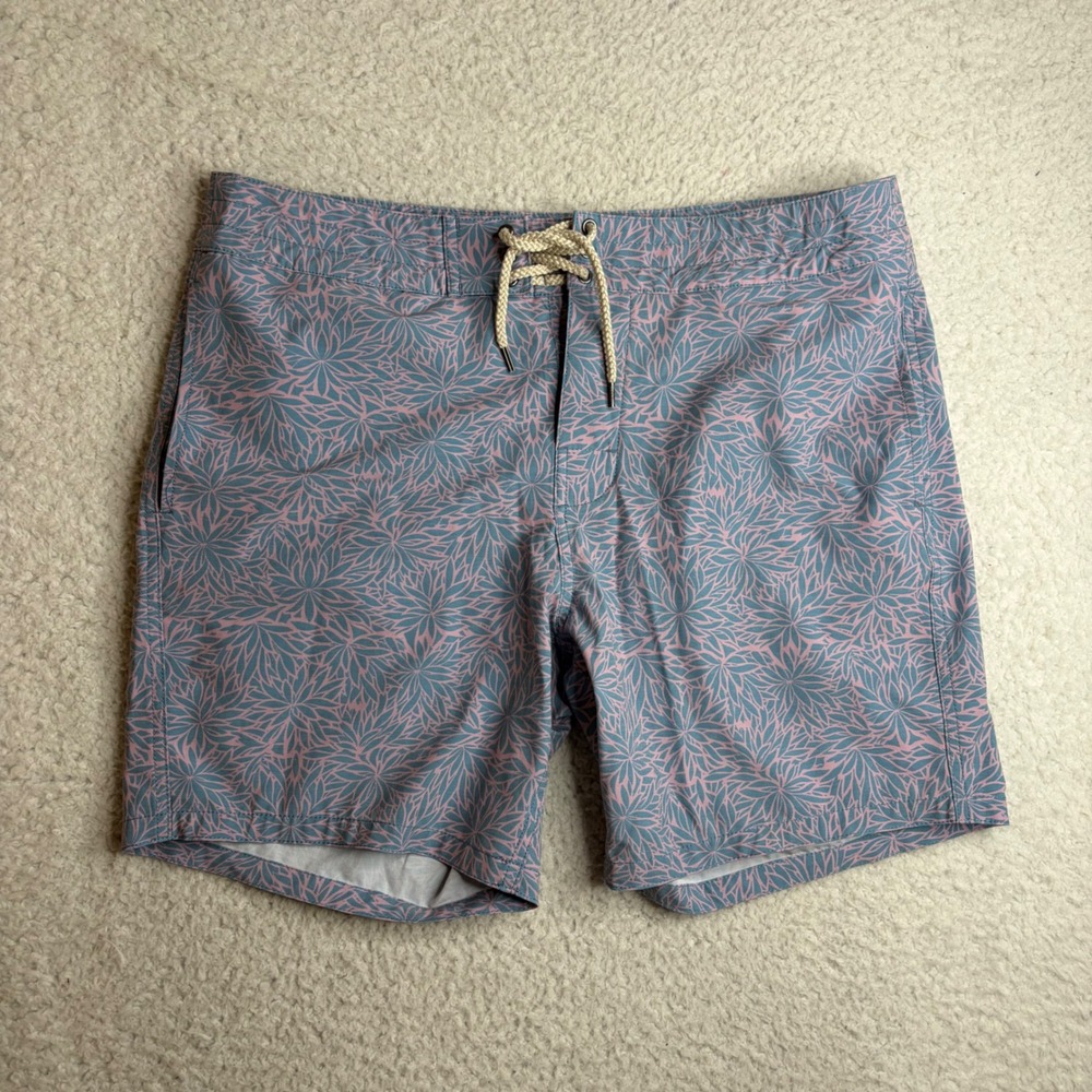 Faherty Brand Mens Board Shorts Night Orchid 34 Pink Blue Floral MSS2302-NOF